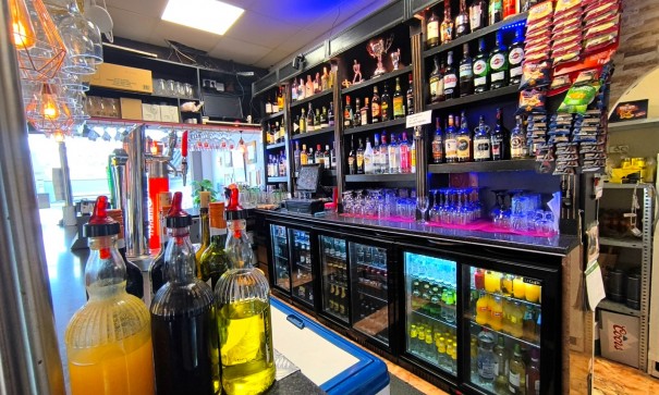 Venta - Comercial -
Villamartín