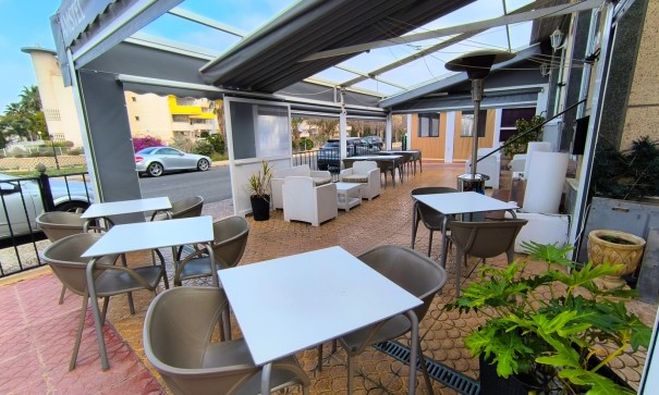 Venta - Comercial -
Villamartín