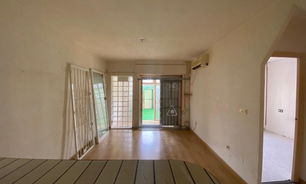 Revente - Appartement -
Torrevieja - Torretas