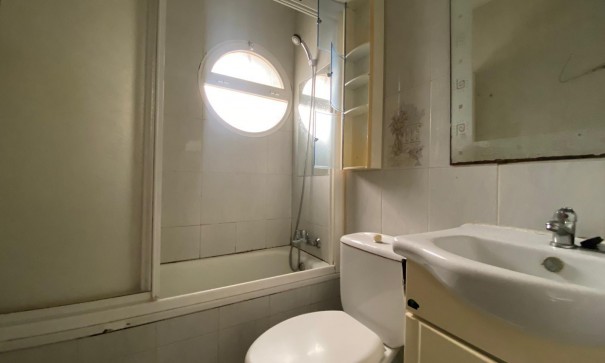 Revente - Appartement -
Torrevieja - Torretas