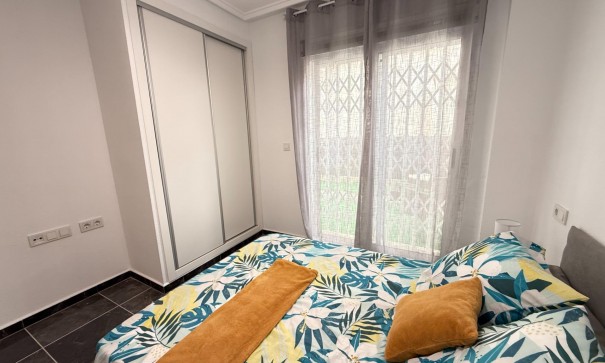 Herverkoop - Apartement Flat -
Torrevieja - Center