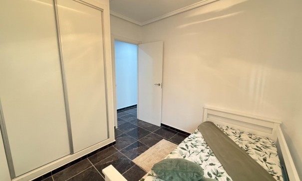 Herverkoop - Apartement Flat -
Torrevieja - Center