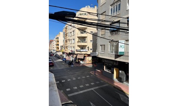 Herverkoop - Apartement Flat -
Torrevieja - Center
