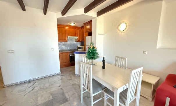 Revente - Appartement -
Torrevieja - Aldea del mar