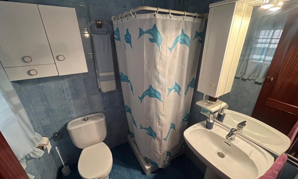 Återförsäljning - Radhus -
Algorfa