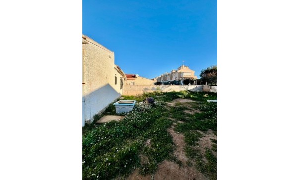 Venta - Chalet Independiente -
Torrevieja - Aguas Nuevas