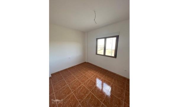 Revente - Maison de ville -
Pinoso - Pinoso Alicante