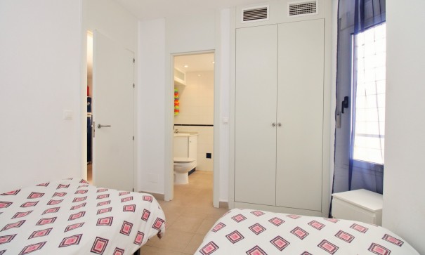 Videresalg - Lejlighed lejlighed -
Playa Flamenca