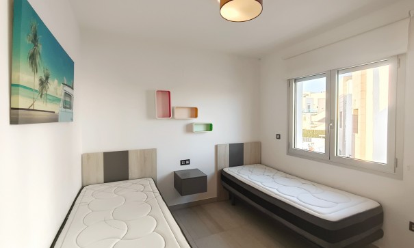 Sprzedaż - Willa wolnostojąca -
Guardamar del Segura - El Raso