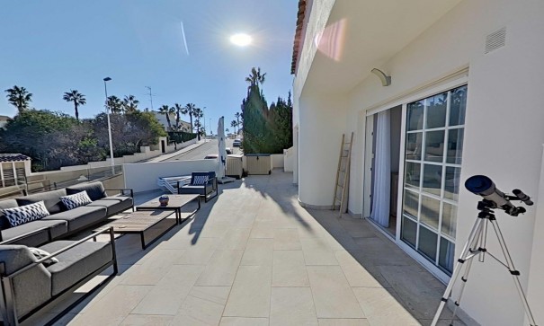 Återförsäljning - Fristående villa -
Orihuela Costa - Lomas de Campoamor-Las Ramblas