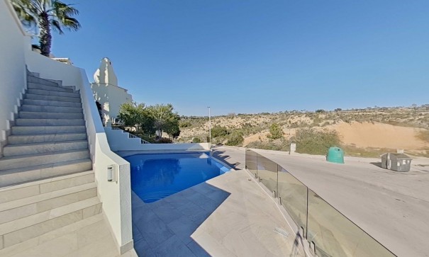 Återförsäljning - Fristående villa -
Orihuela Costa - Lomas de Campoamor-Las Ramblas