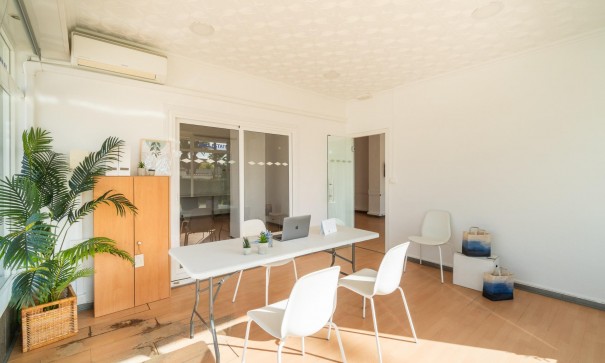 Location longue durée - Commercieel -
Orihuela Costa - La Zenia