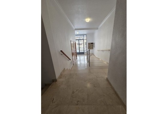 Herverkoop - Apartement Flat -
Torrevieja