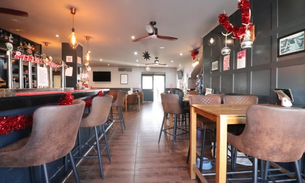 Venta - Comercial -
Ciudad Quesada - Rojales - Doña Pepa