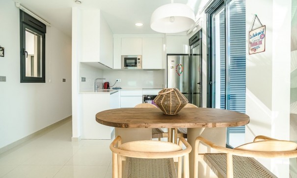 Revente - Appartement -
Torrevieja - Calas Blancas