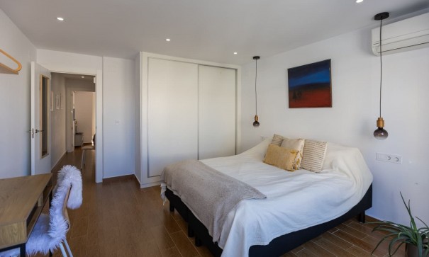 Återförsäljning - Radhus -
Torrevieja