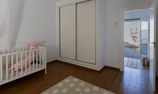 Återförsäljning - Radhus -
Torrevieja