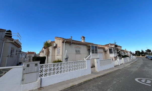 Resale - Stadthaus -
Algorfa - La Finca Golf Resort