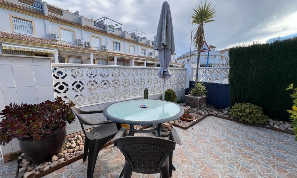 Resale - Stadthaus -
Algorfa - La Finca Golf Resort