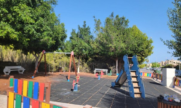 Sale - Town house -
Orihuela Costa - Playa Flamenca