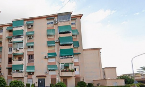 Sale - Apartment Flat -
Alicante - Centro