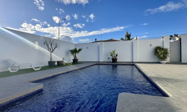Sale - Detached Villa -
Rojales - Ciudad Quesada