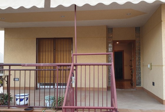 Revente - Villa mitoyenne -
Casillas - CASILLAS