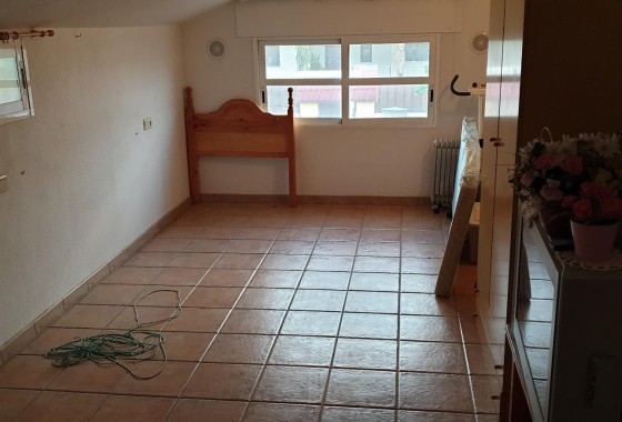 Revente - Villa mitoyenne -
Casillas - CASILLAS