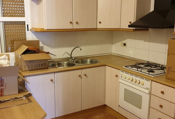 Revente - Villa mitoyenne -
Casillas - CASILLAS