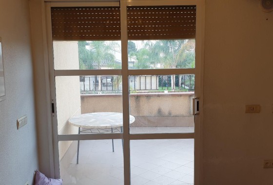 Revente - Villa mitoyenne -
Casillas - CASILLAS