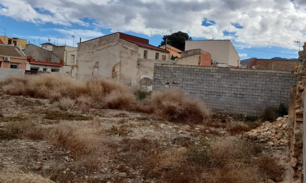 Sale - Plot Land -
Benferri - CENTRO