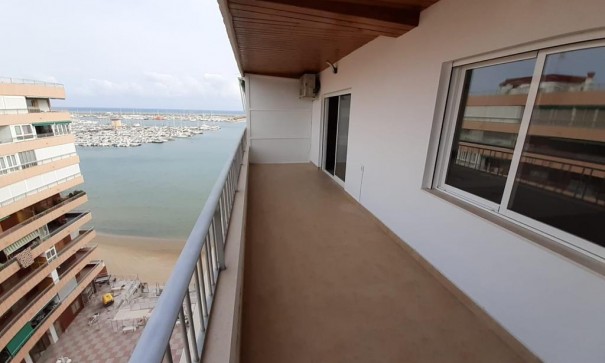 Återförsäljning - Lägenhet lägenhet -
Torrevieja - Playa del Acequión