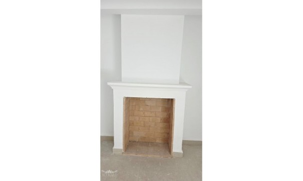 Videresalg - Byhus -
Pinoso - Pinoso Alicante