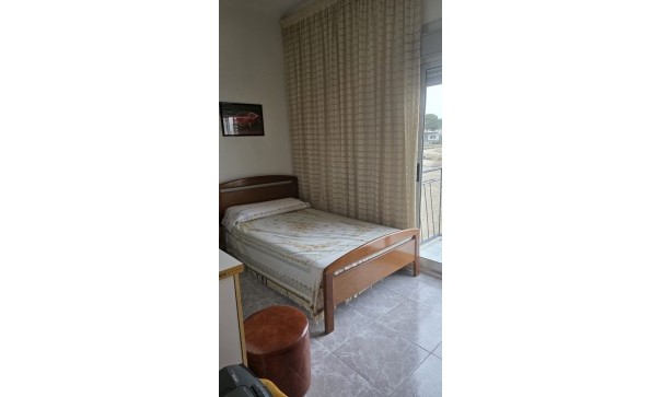 Sale - Apartment Flat -
Crevillente