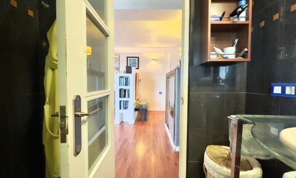 Sale - Apartment Flat -
Torrevieja - La veleta