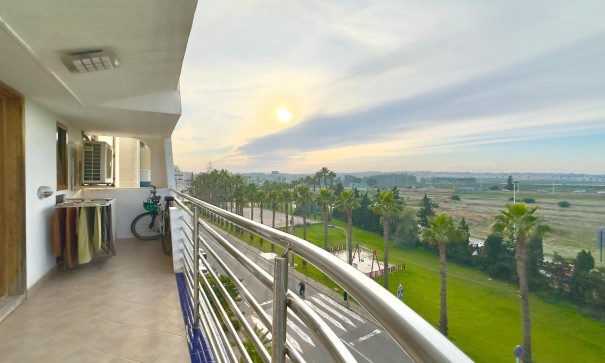 Sale - Apartment Flat -
Torrevieja - La veleta