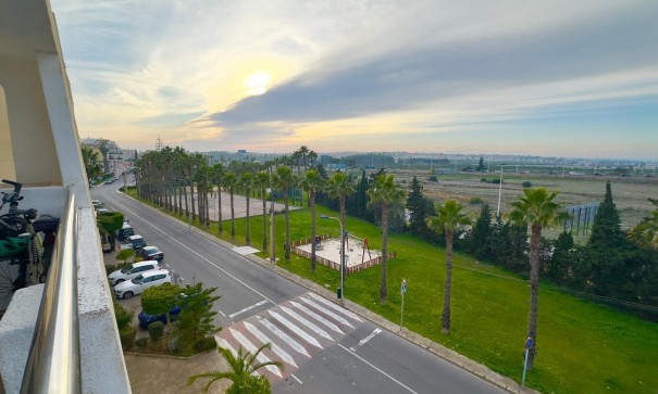 Sale - Apartment Flat -
Torrevieja - La veleta