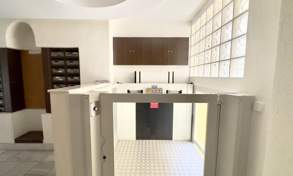 Sale - Apartment Flat -
Torrevieja - La veleta