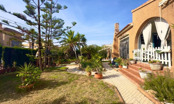 Revente - Villa Individuelle -
Torrevieja - Torreblanca