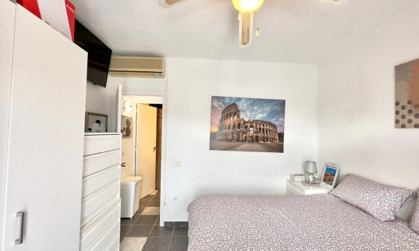 Sprzedaż - Dom miejski -
Torrevieja - La Siesta - El Salado - Torreta