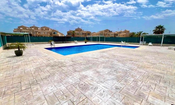 Sprzedaż - Dom miejski -
Torrevieja - La Siesta - El Salado - Torreta