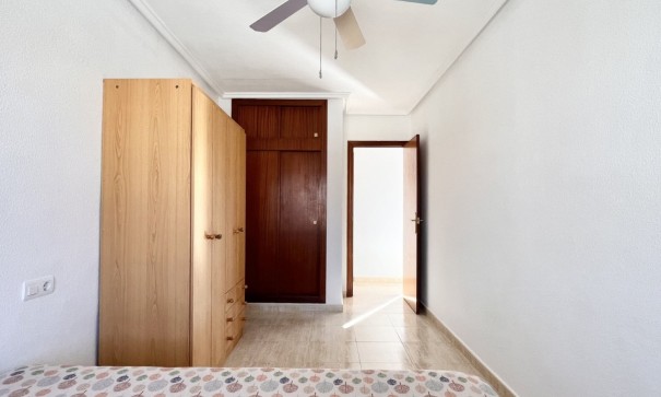 Sprzedaż - Dom miejski -
Torrevieja - La Siesta - El Salado -  Torreta