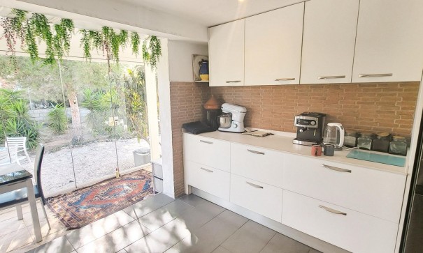 Resale - Freistehende Villa -
Aspe