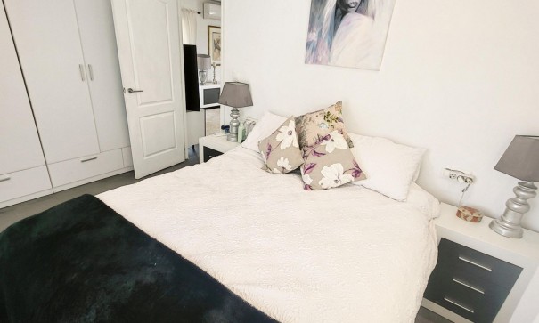 Resale - Freistehende Villa -
Aspe