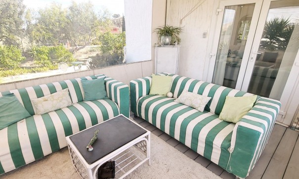 Resale - Freistehende Villa -
Aspe