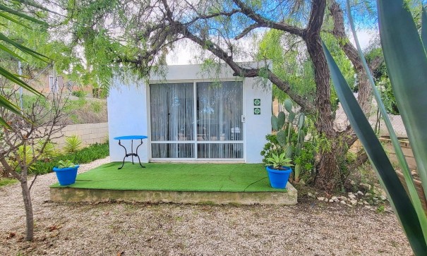 Resale - Freistehende Villa -
Aspe