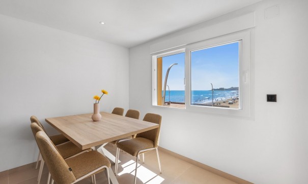 Revente - Appartement -
Torrevieja - La Mata pueblo