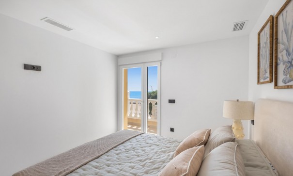 Revente - Appartement -
Torrevieja - La Mata pueblo