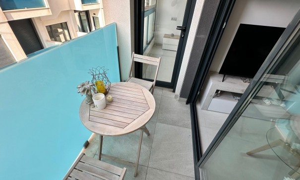 Resale - Wohnung Appartement -
Torrevieja - Calas Blancas