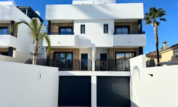 Nybyggeri - Fritliggende villa -
Benferri - BENFIS PARK